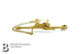 14/15ct Yellow Gold Running Hare Pin Brooch