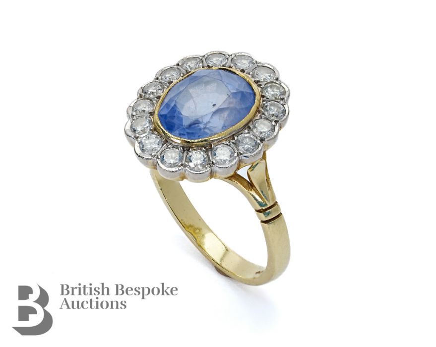 18ct Gold, Diamond and Ceylonese Sapphire Ring - Image 2 of 3