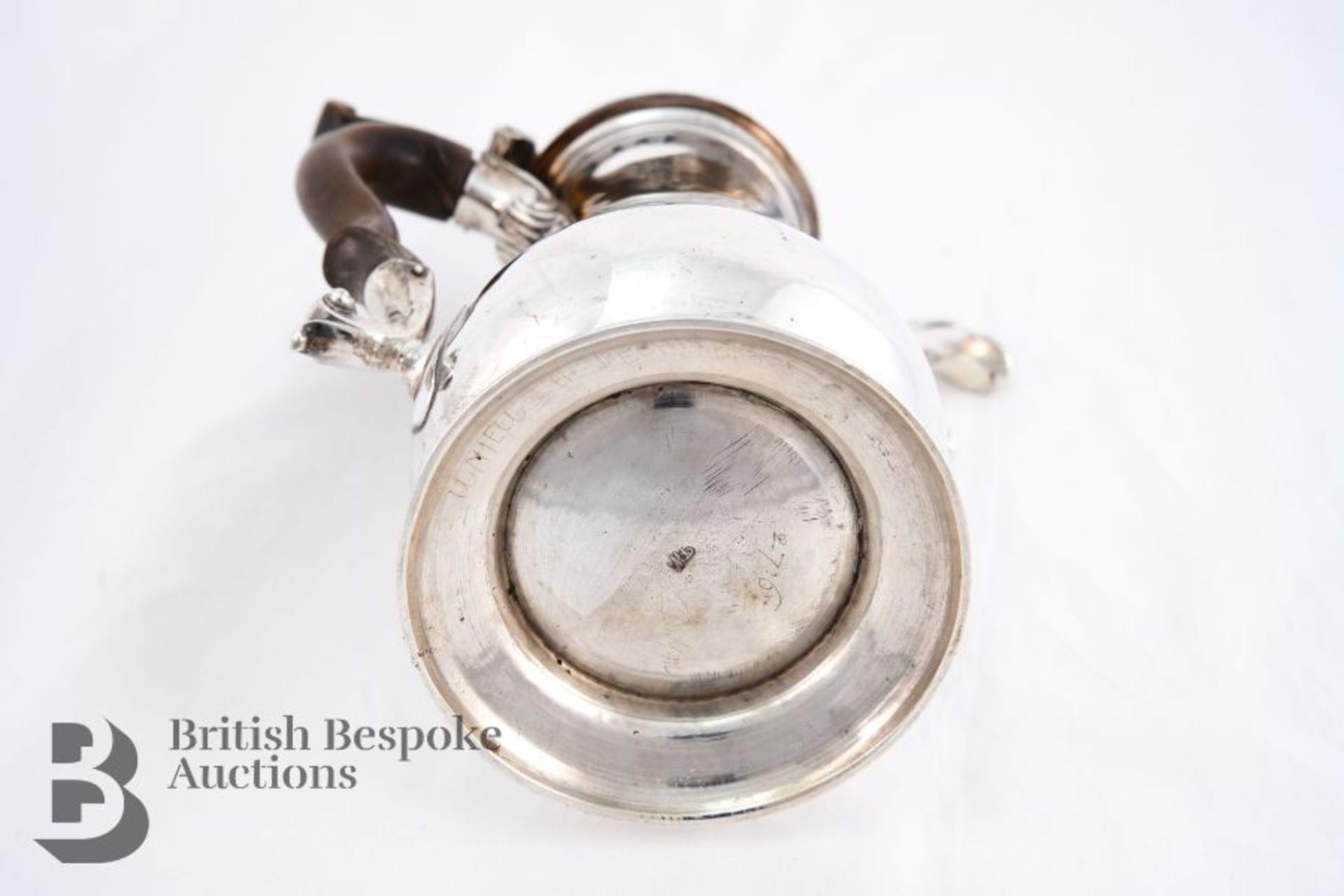 George III Silver Coffee Pot - Image 4 of 6