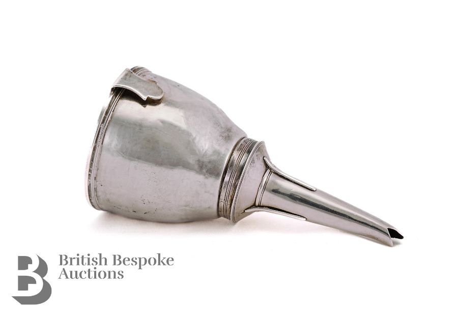 George III Silver Wine Funnel and Strainer - Image 2 of 8