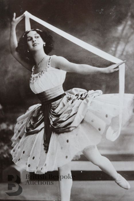 1923 Silk Ballet Programme - Anna Pavlova - Image 3 of 9
