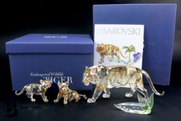 Swarovski Crystal Society SCS Endangered Wildlife Tiger and Tiger Cub Set