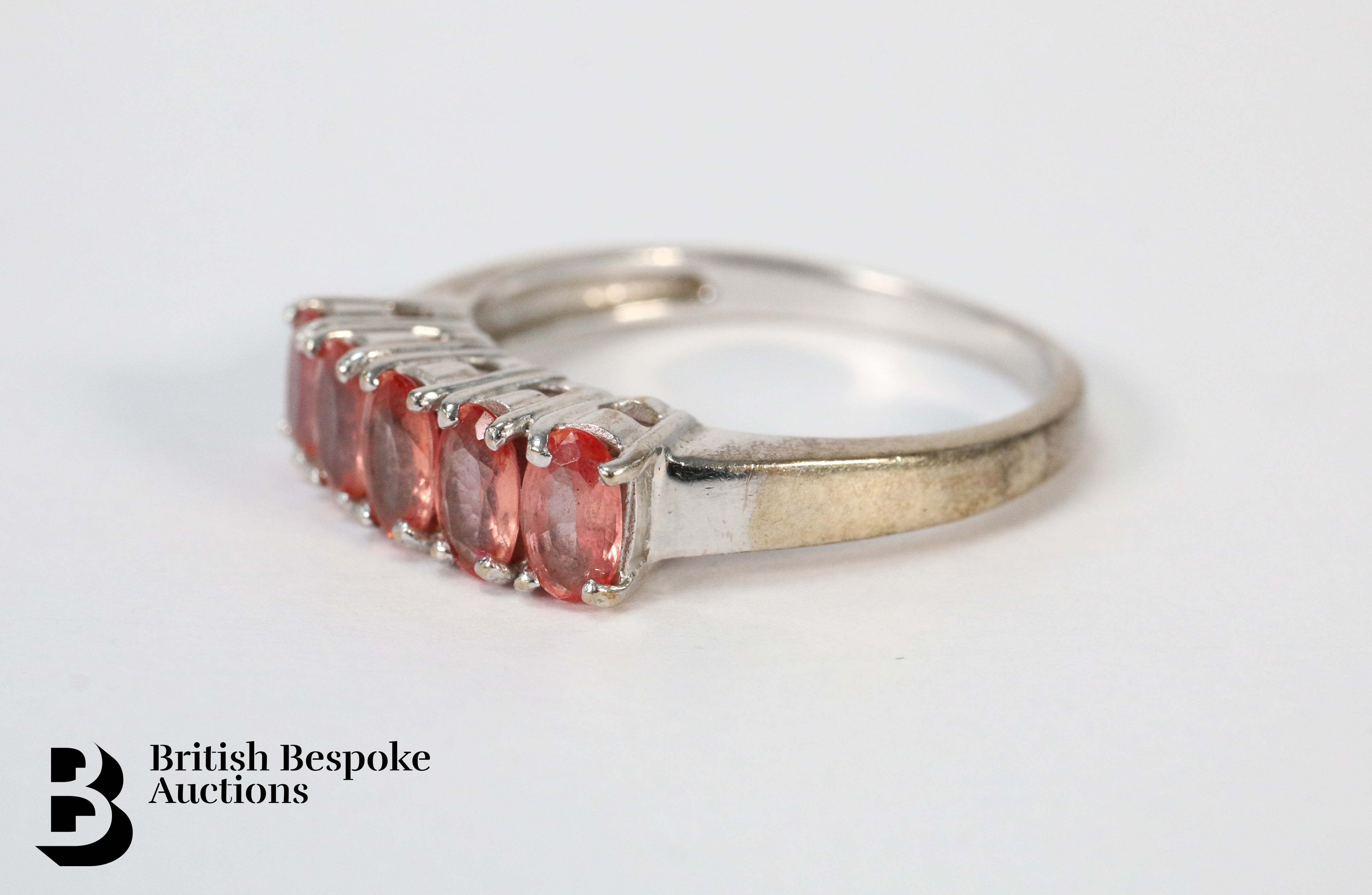 18ct White Gold Celone Padparadscha Sapphire Ring - Image 2 of 5