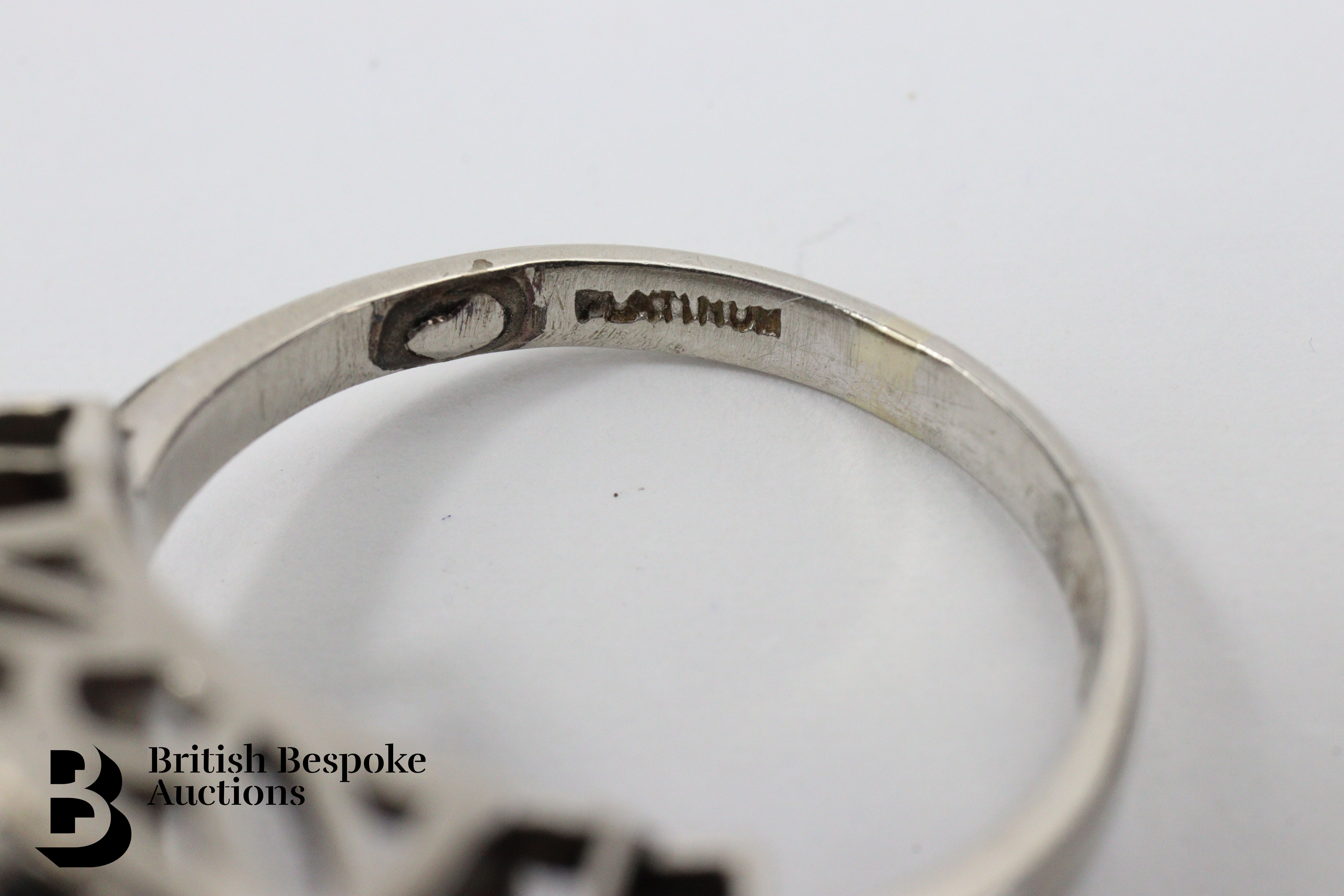 Art Deco Platinum Diamond Ring - Image 7 of 8