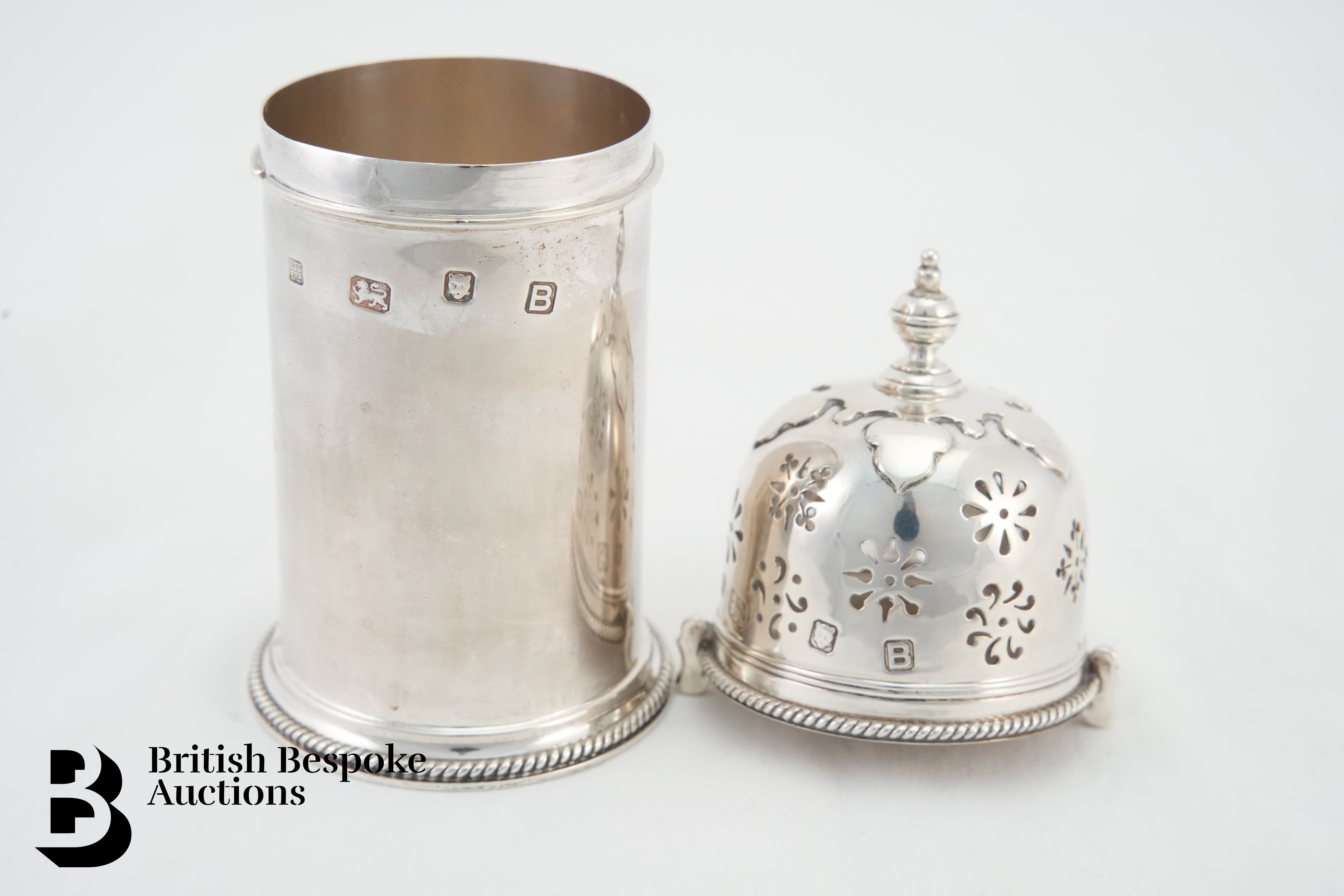 George VI Silver Sugar Caster - Image 4 of 4