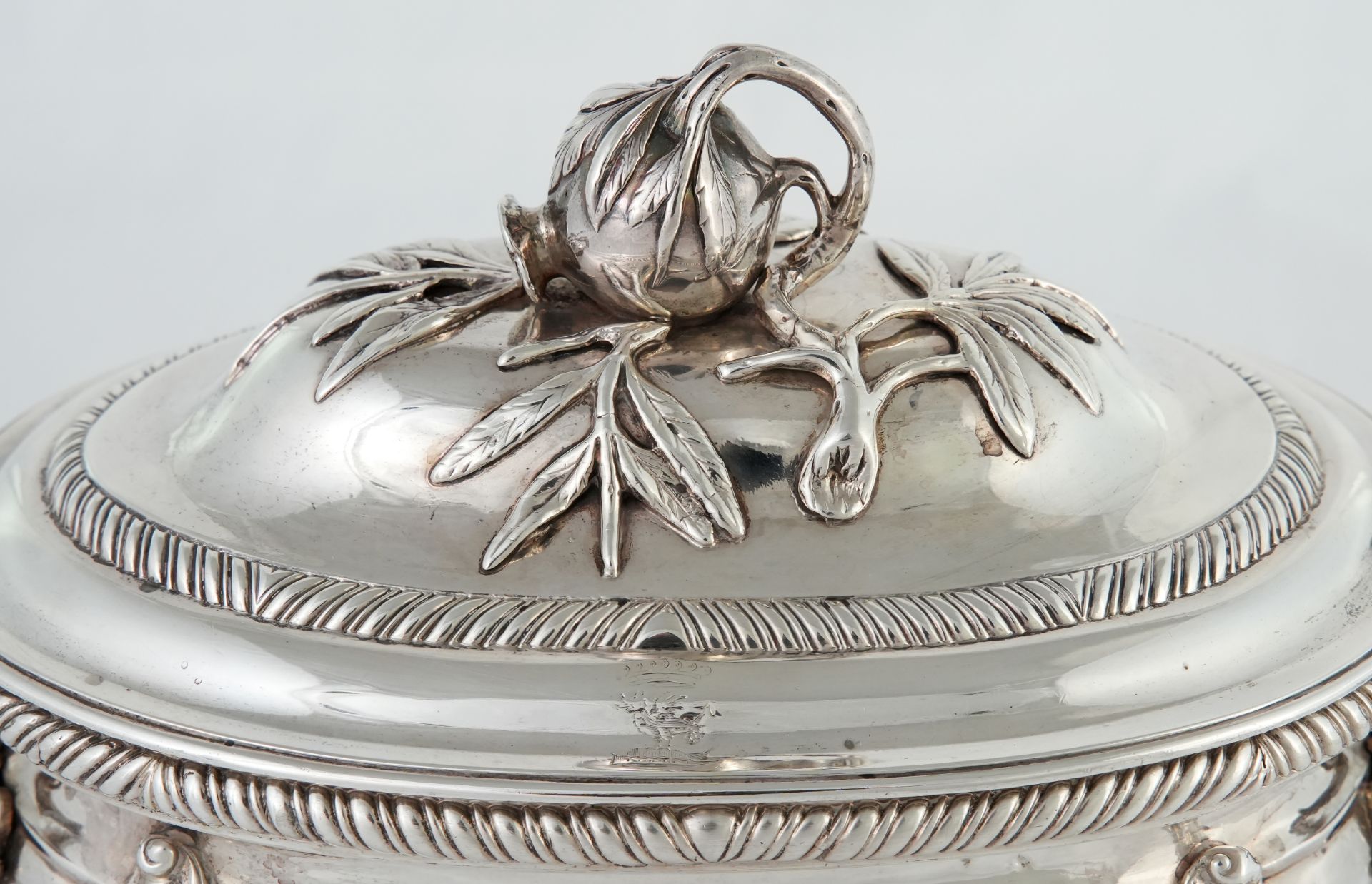 George III Silver Tureen and Cover - Image 4 of 5