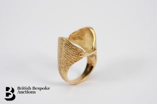 18ct Gold Cocktail Ring