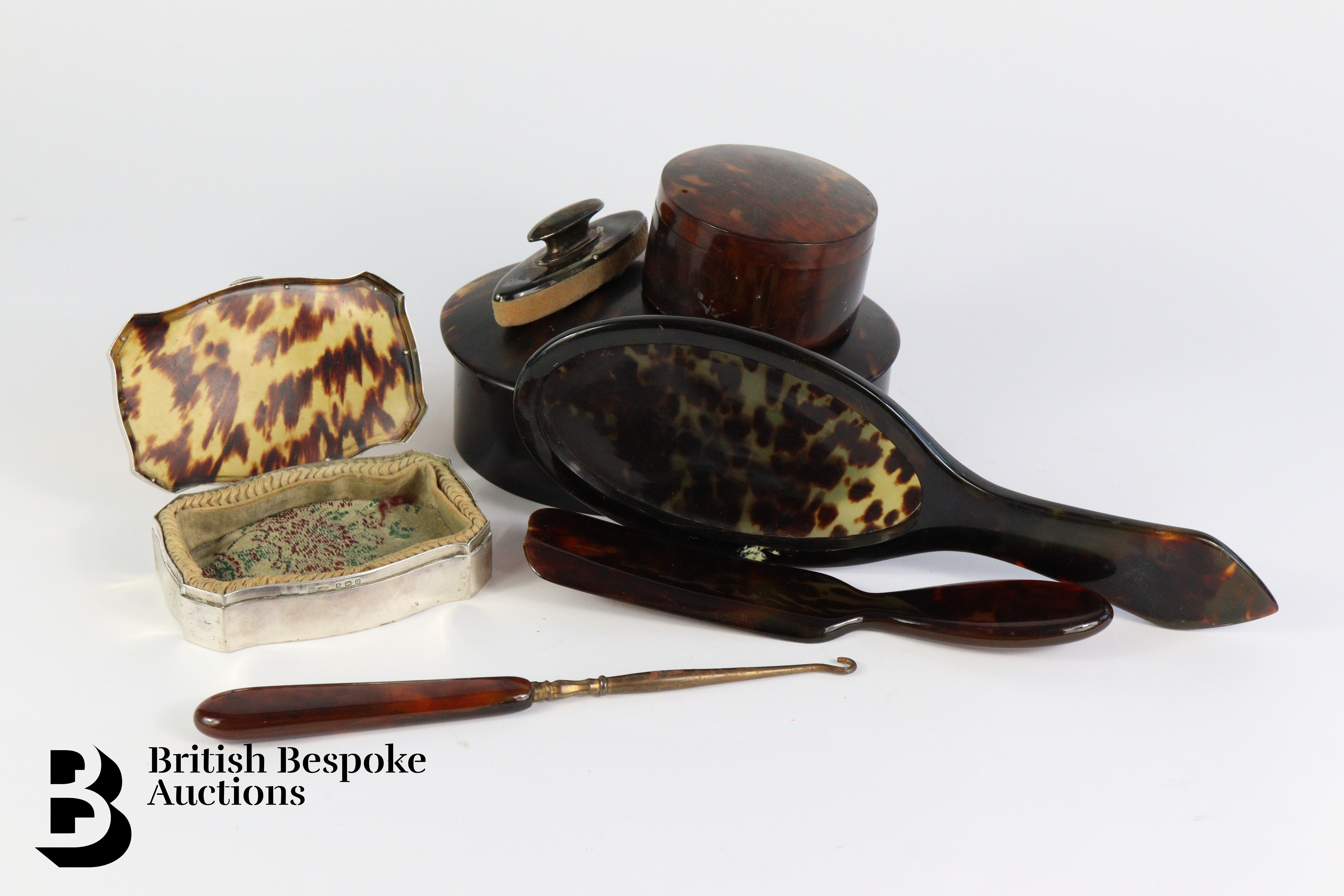 Miscellaneous Tortoiseshell Vanity Items - Image 2 of 4