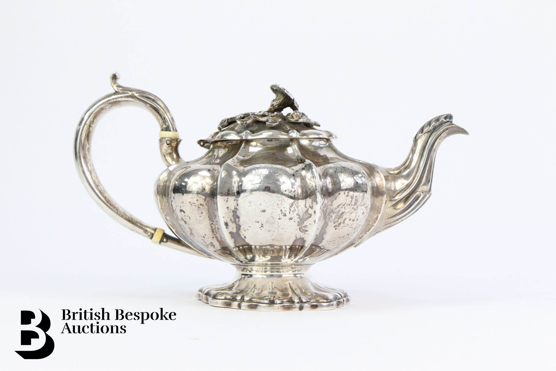 George IV Silver Teapot - Image 6 of 8