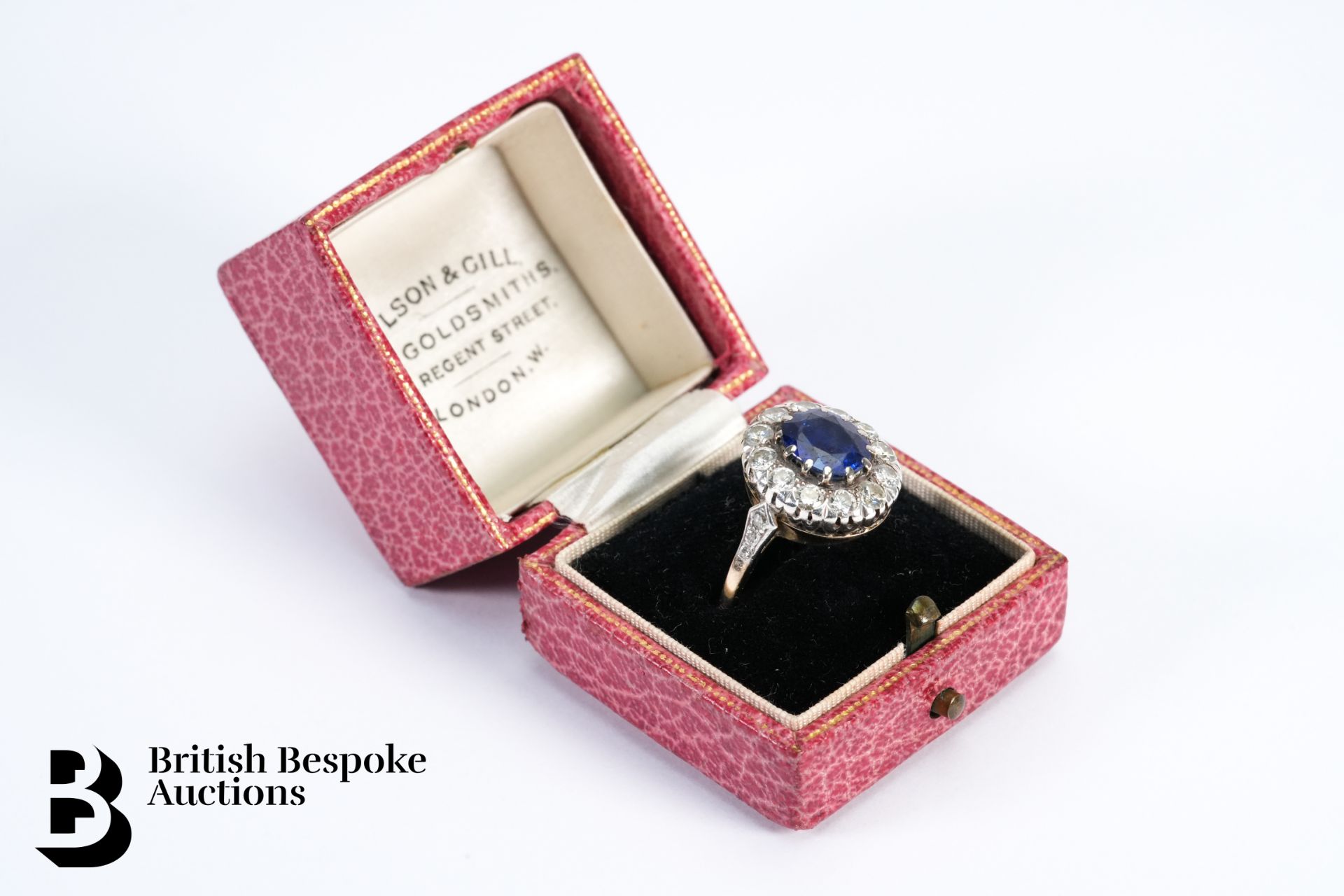 18ct Gold Sapphire and Diamond Ring - Image 3 of 4