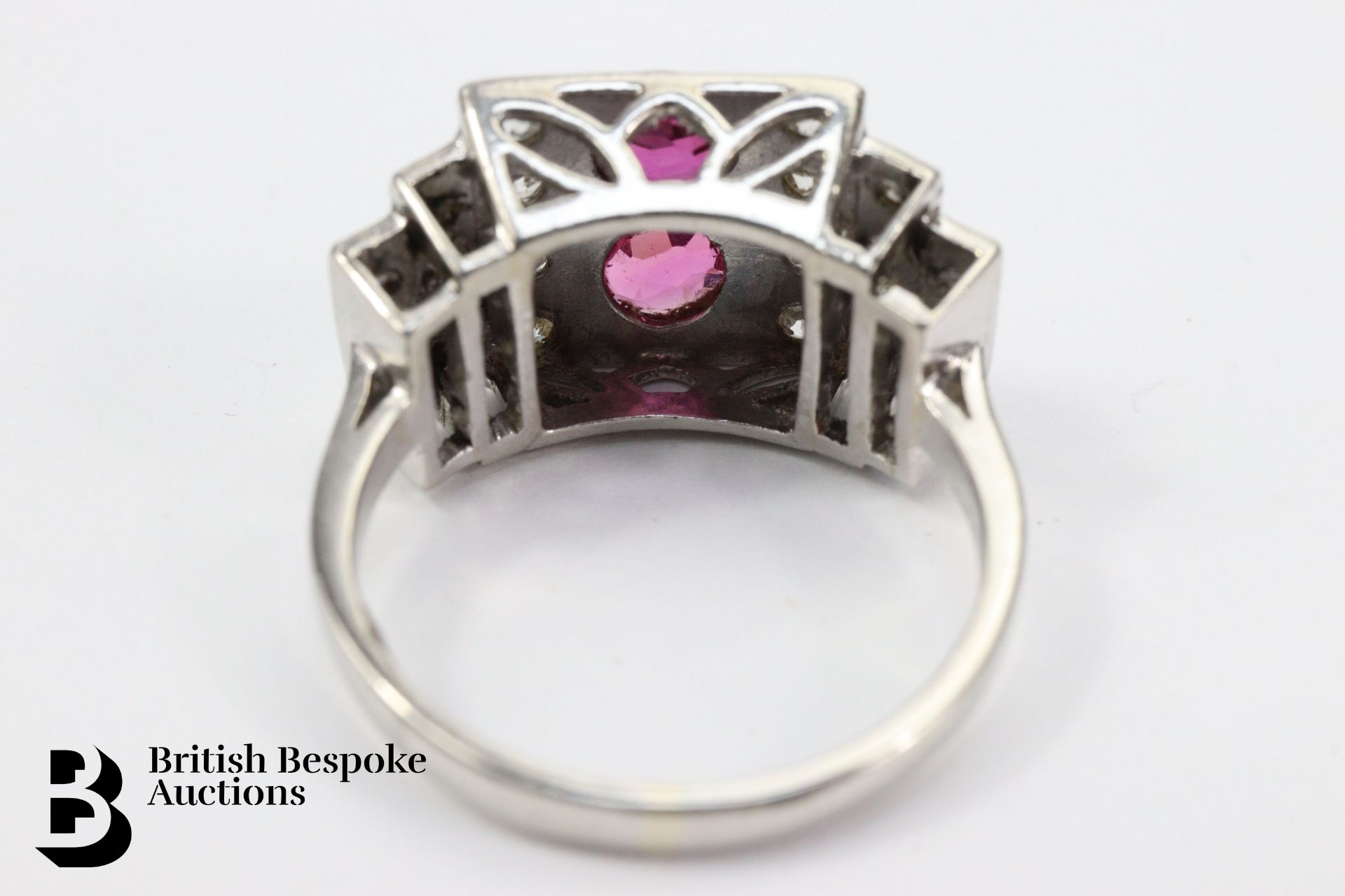 Art Deco Platinum Diamond Ring - Image 6 of 8