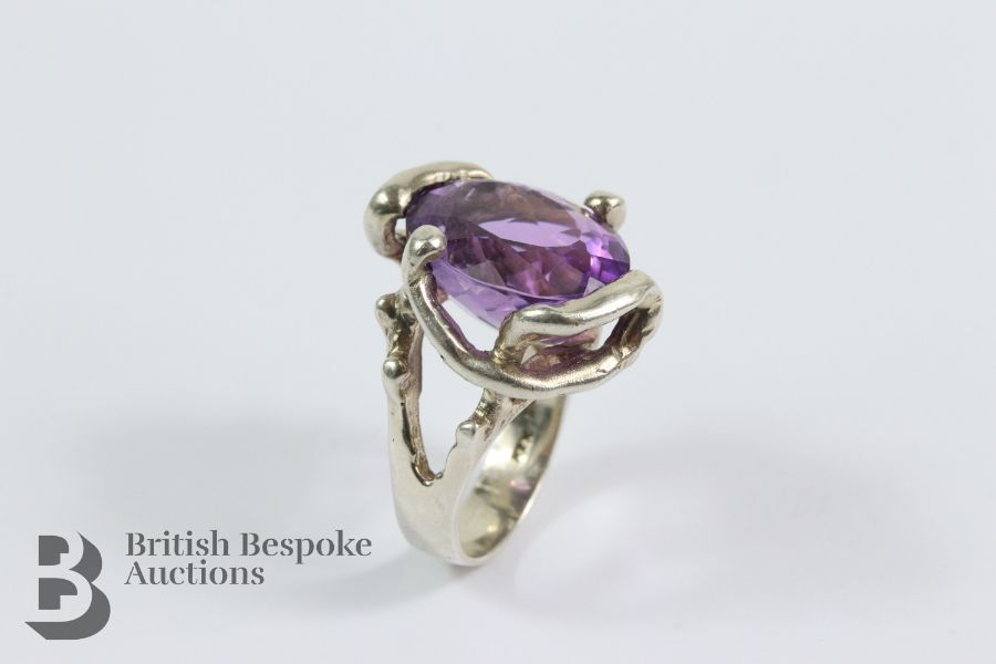 Silver and Amethyst Ring and Matching Earrings - Image 3 of 4