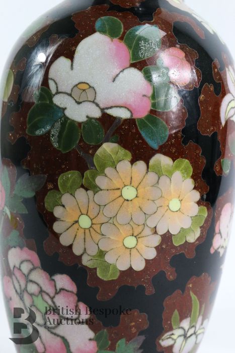 Pair of Chinese Cloisonne Vases - Image 7 of 8
