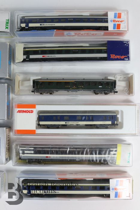 Collection of Boxed Model N Gauge Swiss Railway Carriages and Wagons - Image 2 of 4