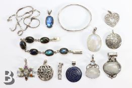 Collection of Stylistic Silver Jewellery