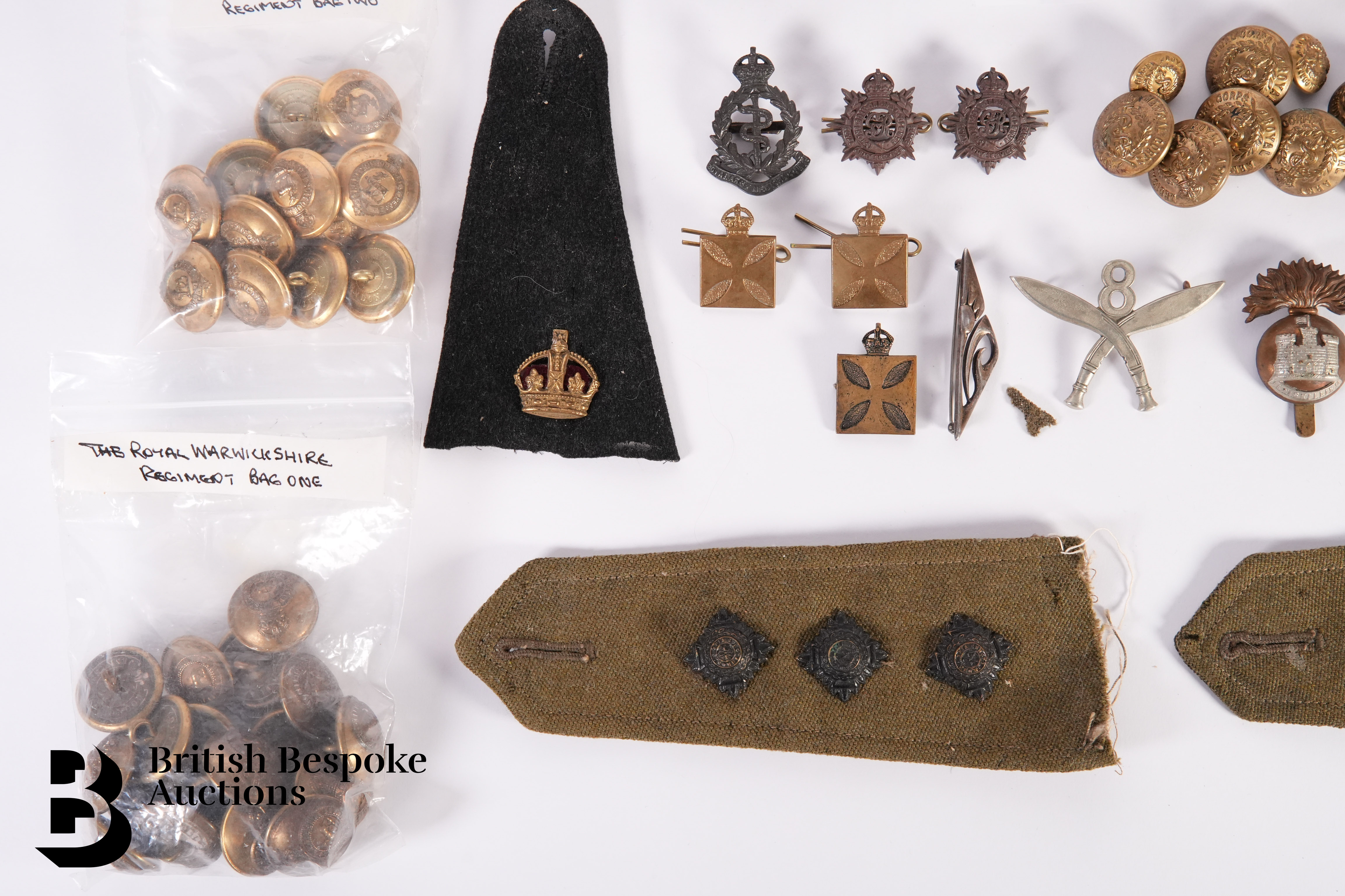 Miscellaneous Military Brass Buttons - Image 2 of 5