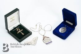 Queen Elizabeth II Commemorative Jewellery