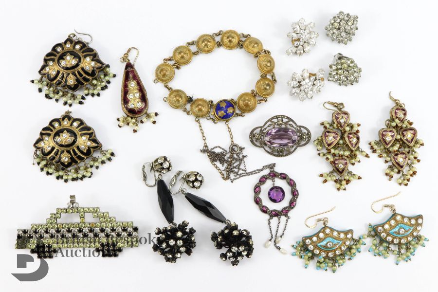 Collection of Miscellaneous Jewellery