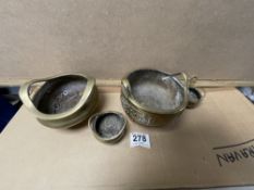 FOUR CHINESE BRONZE CENSERS ALL WITH CHARACTER MARKS TO ALL BASES LARGEST 14CM DIAMETER