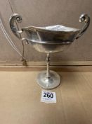 HALLMARKED SILVER TWIN HANDLE CUP ON A PEDESTAL BASE DATED 1931 BY HENRY WILLIAMSON LTD 19CM 183