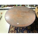 A VICTORIAN MAHOGANY CIRCULAR DINING TABLE ONTRIPOD BASE. 118CMS DIAMETER.