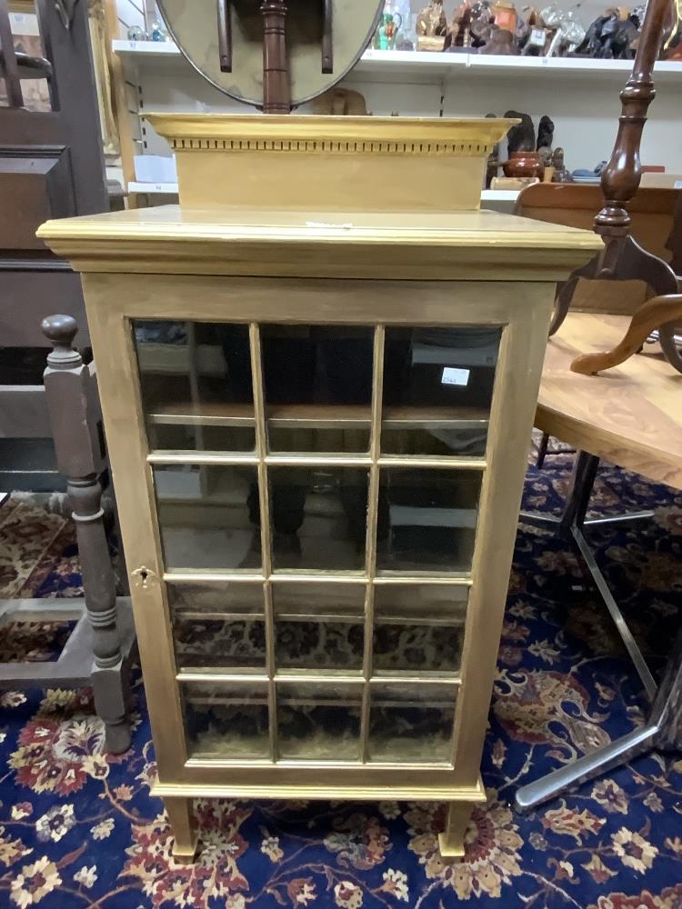 VINTAGE DISPLAY CABINET PAINTED GOLD WITH WOODEN INTERNAL SHELVES 107 X 51 X 44 CMS