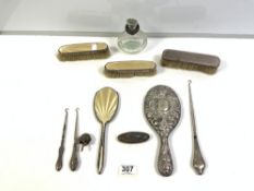 ART DECO SILVER MOUNTED GLASS SCENT BOTTLE, SILVER BACKED BRUSHES ETC.