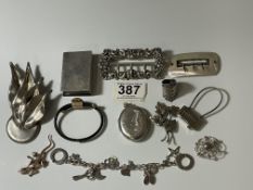 MIXED BOX OF SILVER/WHITE METAL ITEMS INCLUDES BUKLE,RING,MATCHBOX HOLDER AND MORE