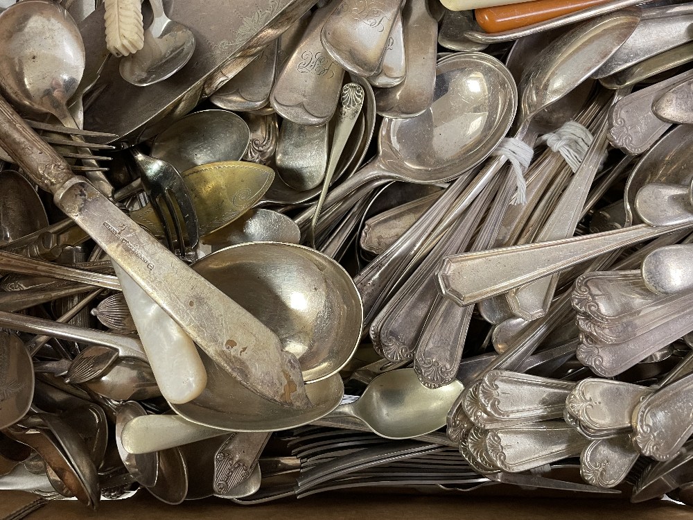 A LARGE QUANTITY OF PLATED CUTLERY. - Image 4 of 4