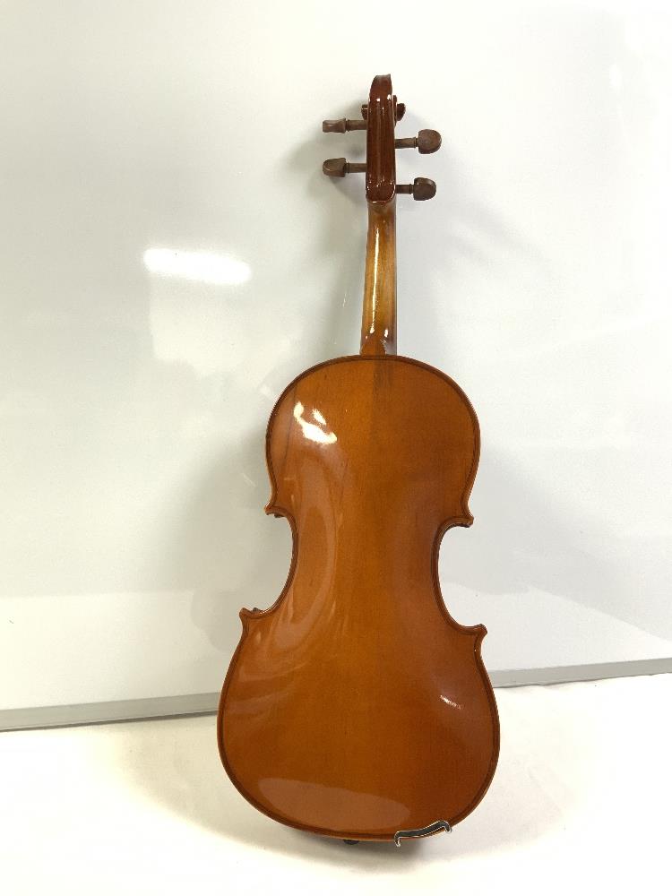 THE STENOR STUDENT VIOLIN WITH BOW AND CASED - Image 7 of 12