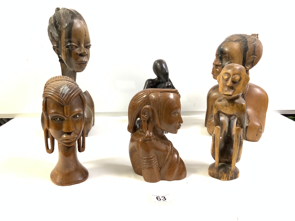 FOUR CARVED WOODEN AFRICAN BUSTS, 30 CMS TALLEST, AND TWO FIGURES. - Image 2 of 3