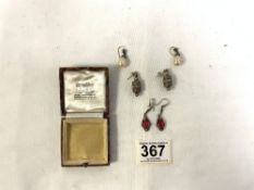 A PAIR OF MARCASITE AND RED STONE EARRINGS, A PAIR OF SIMULATED PEARL DROP EARRINGS AND A PAIR OF