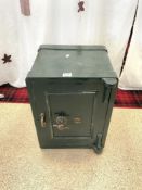 VINTAGE METAL SAFE WITH INTERNAL DRAW KEY IN OFFICE 46 X 45 X 62 CM