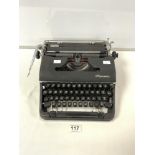 VINTAGE OLYMPIA TYPEWRITER (1375086)