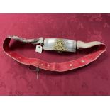 A VICTORIAN OFFICERS DRESS POUCH AND BELT, WITH HALLMARKED SILVER MOUNTS AND CHAINS, BEARING THE