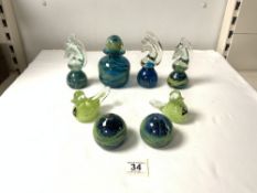 MDINA GLASS SCENT BOTTLE, TWO MDINA GLASS PAPERWEIGHTS, THREE MDINA GLASS HORSE PAPERWEIGHTS, AND