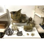 ADAM STYLE BRASS AND IRON FIRE HOOD, A BRASS FOOTMAN, BRASS COAL SCUTTLE ETC.