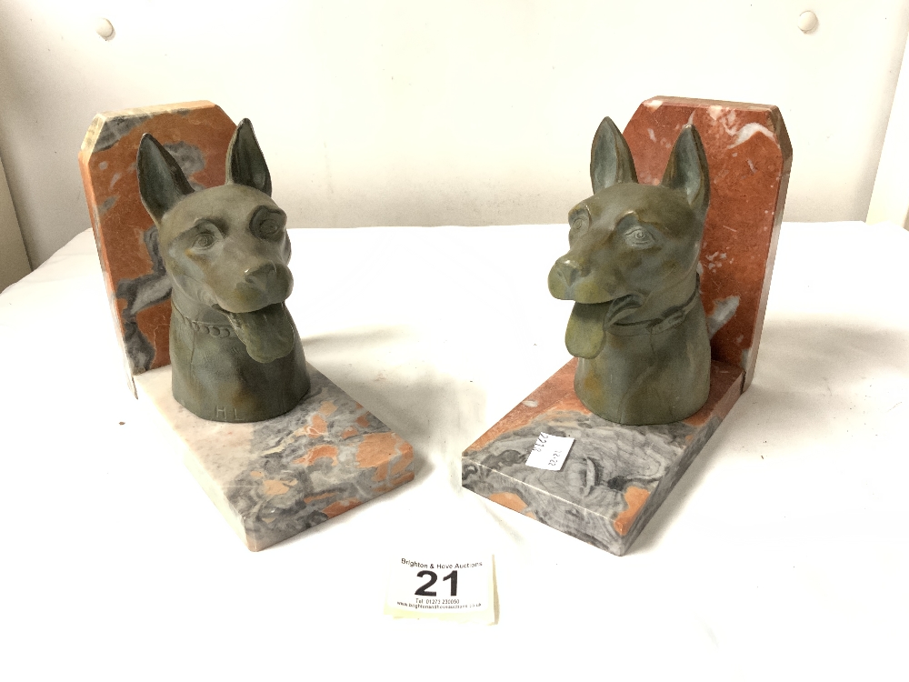A PAIR OF FRENCH ART DECO SPELTER AND MARBLE ALSATIAN DOGS HEAD BOOKENDS. - Image 2 of 5