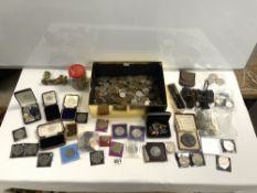 MIXED COINAGE, MEDALLIONS, PENS, BINOCULARS AND BADGES
