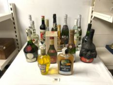 QUANTITY OF BOTTLES OF WINES AND SPIRITS- GRAND MARNIER, PINK LADY SPARKLING PERRY, LAURENT