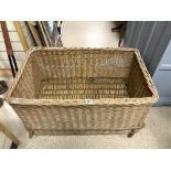 LARGE WICKER LAUNDRY BASKET 98 X 62 X 47CM