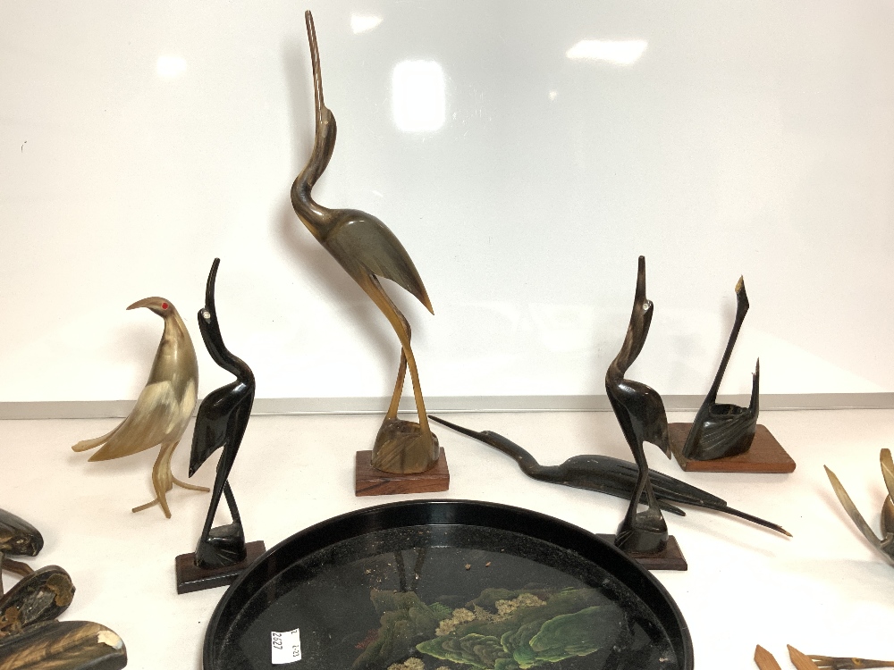 QUANTITY OF HORN BIRD SCULPTURES AND A CIRCULAR LACQUERED TRAY. - Image 3 of 6