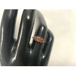 VINTAGE 375 GOLD RING DECORATED WITH GARNETS
