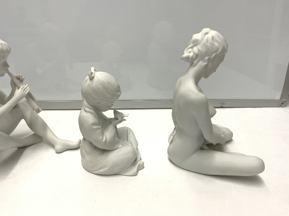 KAISER PARIAN WARE FIGURE OF MOTHER AND CHILD, ANOTHER NUDE PLAYING INSTRUMENT, 20 CMS, AND TWO - Image 3 of 8