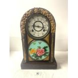 NINETEENTH-CENTURY AMERICAN ROSEWOOD PARCEL GILT MANTEL CLOCK WITH CIRCULAR DIAL WITH ROMAN NUMERALS