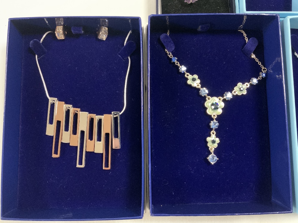 MIXED BOXED COSTUME JEWELLERY INCLUDES SWAROVSKI - Image 2 of 5