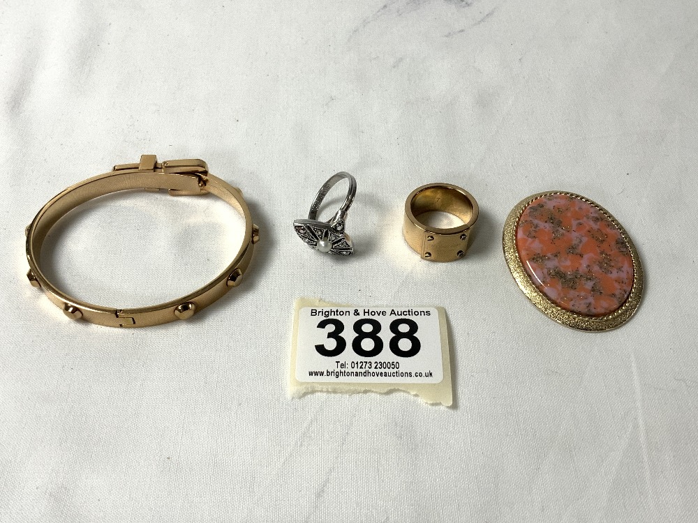 A MICHAEL KORS DESIGN BRACELET AND RING, A SARAH COV COSTUME BROOCH AND RING.