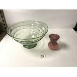 A GREEN GLASS WHITEFRIARS BOWL, 27CMS DIAMETER, AND A SMALL PINK VASART GLASS VASE, 10CMS.