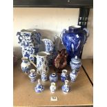 A FORAL DECORATED TWO HANDLED FLO BLUE VASE, 39 CMS, MODERN BLUE AND WHITE CHINESE CERAMICS, AND A