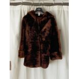 A BROWN VINTAGE LADIES FAUX FUR MID-LENGTH COAT, UK SIZE 12